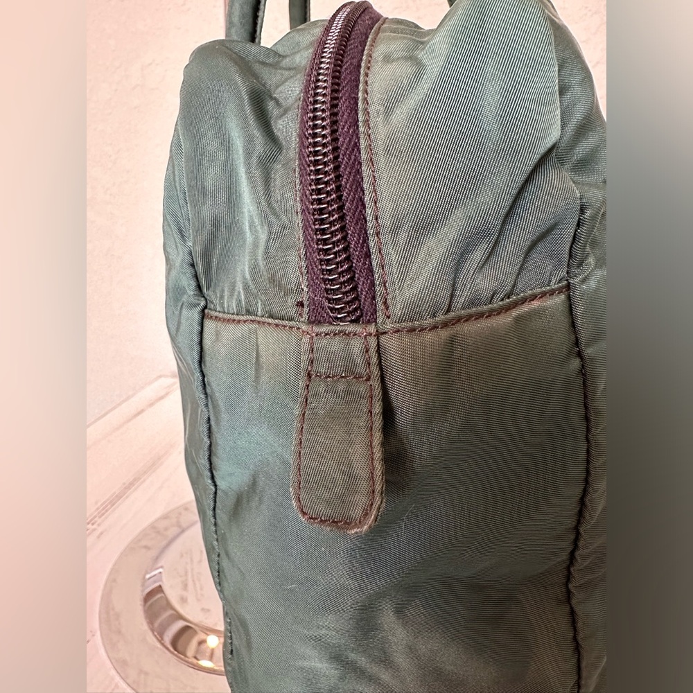 SOLD Prada Nylon Green Tessuto City Tote - Picture 7 of 14